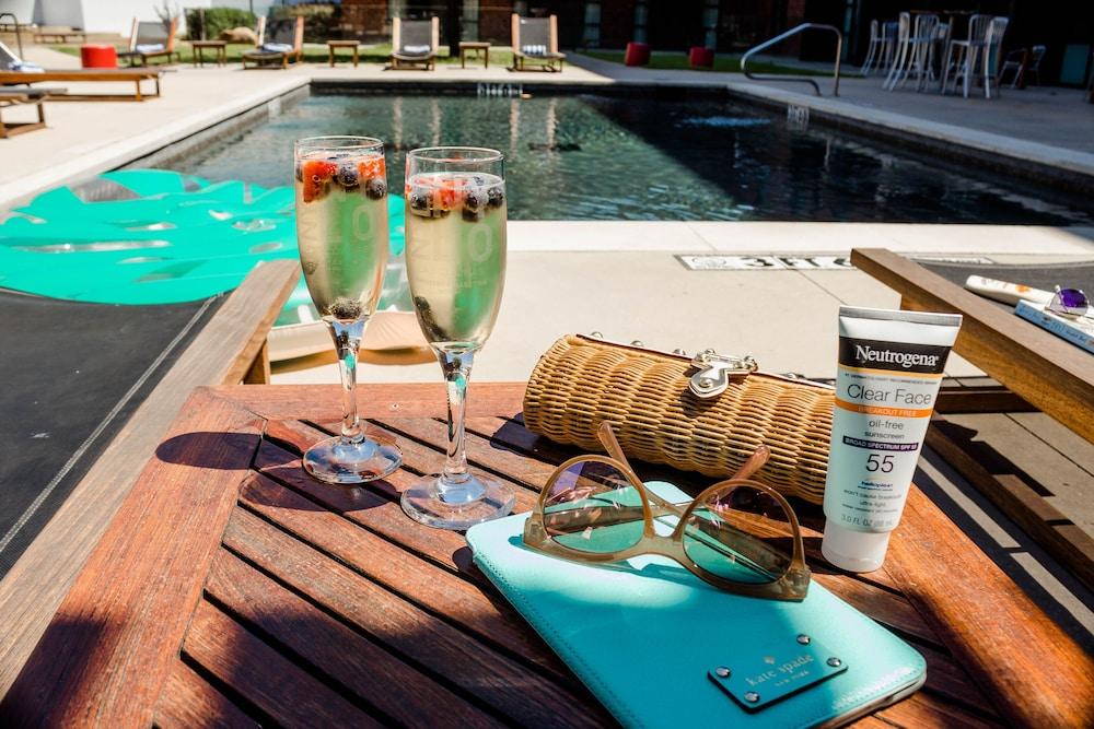 Nylo Las Colinas Hotel, Tapestry Collection By Hilton Irving Exterior foto